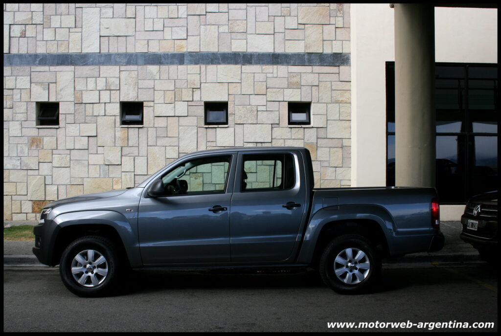 Amarok Base (Startline)