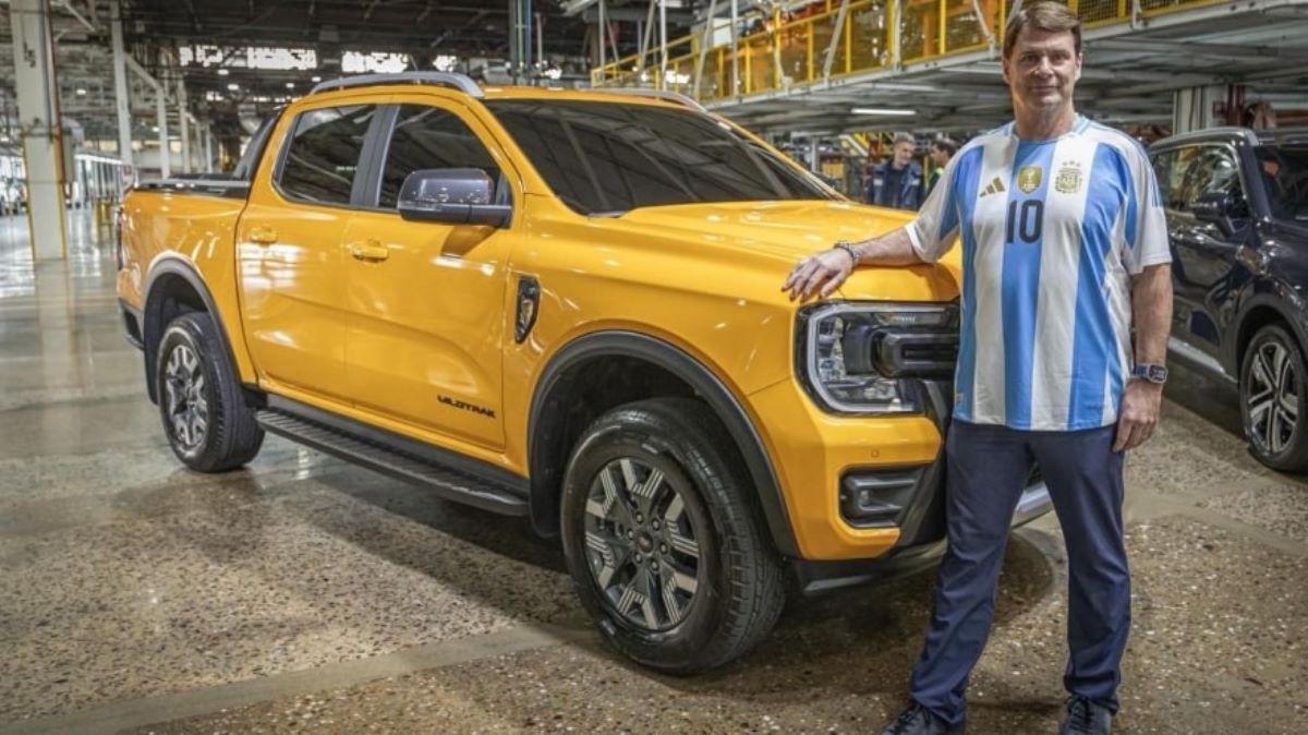 Ford Ranger PHEV (Híbrida Enchufable): nacional desde 2027